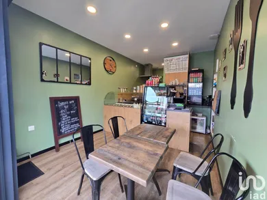 Boutique/Local commercial à ROCHEFORT (17300)