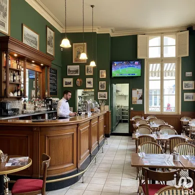 Restaurant at SAINT-RAPHAËL (83700)