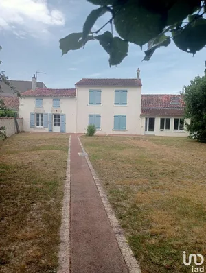 House at LES FOSSES (79360)