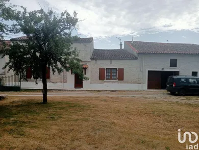 Maison à LES FOSSES (79360)