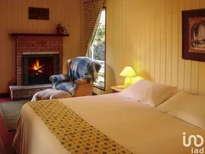 Hotel restaurant in VAL-COUESNON (35460)