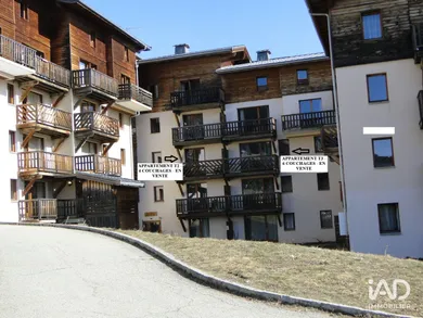Appartement à AUSSOIS (73500)