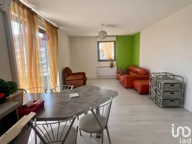 Apartment in LORMONT (33310)