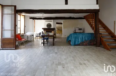 House in LES SIÈGES (89190)