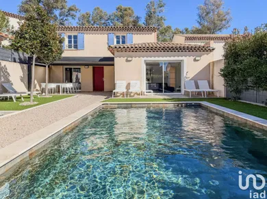 Maison à GRIMAUD (83310)