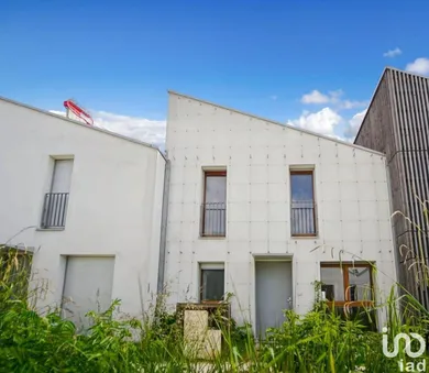 Duplex à MONTÉVRAIN (77144)