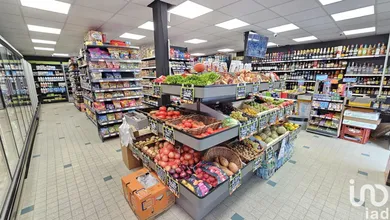Commercial in LARDY (91510)