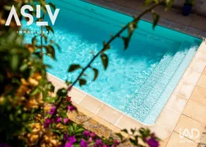 House in SIX-FOURS-LES-PLAGES (83140)