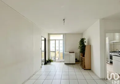 Apartment in LYON (69008)