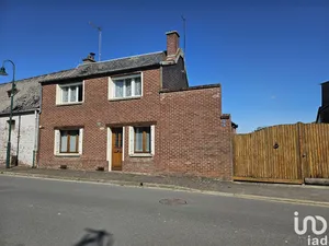 House at ARGOEUVES (80470)