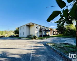 Apartment at BAGNOLS-SUR-CÈZE (30200)
