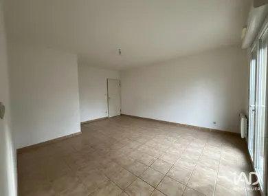 Appartement à BAGNOLS-SUR-CÈZE (30200)