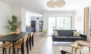 Appartement à SAINT-BARTHÉLEMY-D'ANJOU (49124)