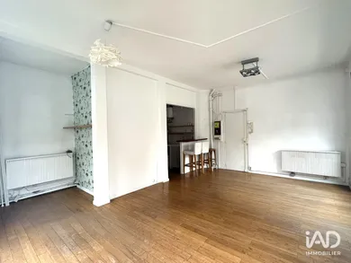 Commercial walls in FONTENAY-SOUS-BOIS (94120)