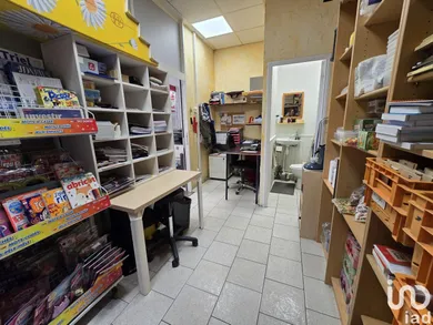 Boutique/Local commercial à TRIEL-SUR-SEINE (78510)