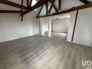 Office at LAMBERSART (59130)