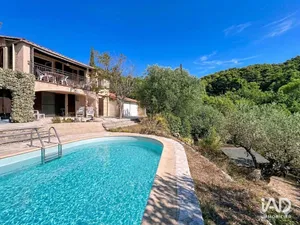 Maison à SEILLANS (83440)