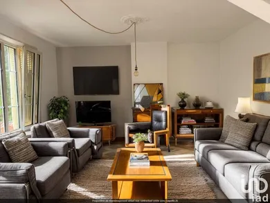 House at MOSNES (37530)