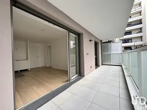 Apartment at RUEIL-MALMAISON (92500)