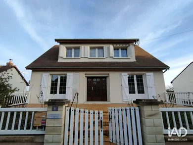 Maison à BESSÉ-SUR-BRAYE (72310)