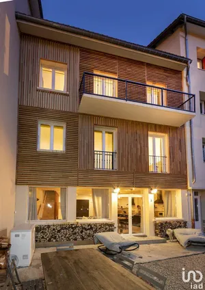 Hôtel  à RENCUREL (38680)