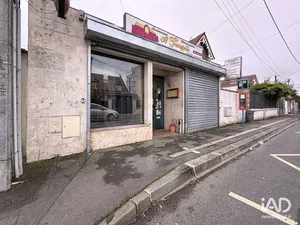 Murs commerciaux à ROISSY-EN-BRIE (77680)