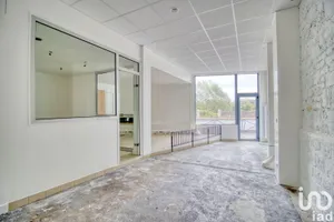 Murs commerciaux  à LE PECQ (78230)