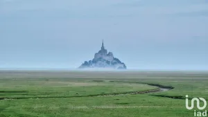 Hôtel-restaurant à BEAUVOIR (50170)