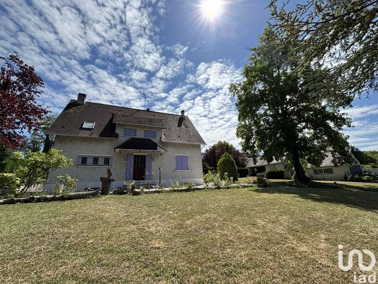 Maison 4 pièces 144 m² · à Rouvres · 144 m² · 378 000 €