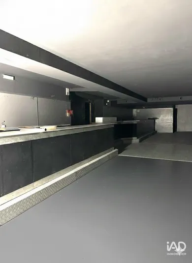Commercial walls in TARBES (65000)