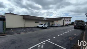 Commercial walls at ARTIX (64170)