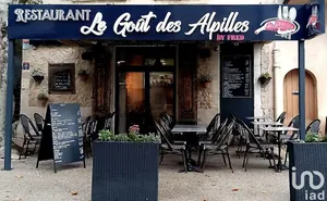 Bar-brasserie à EYGUIÈRES (13430)