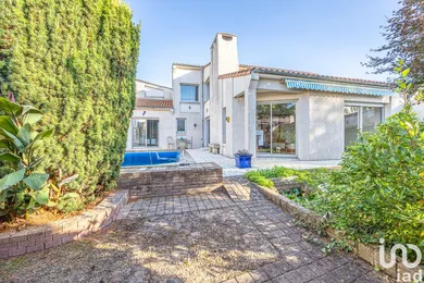 Maison à NIORT (79000)