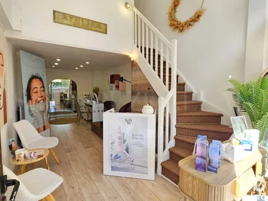 Boutique/Local commercial à CHANTILLY (60500)