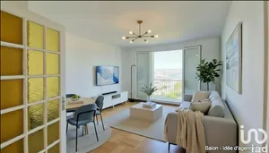 Apartment at MARSEILLE (13015)