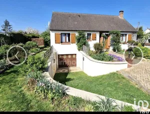 House at SAINTRY-SUR-SEINE (91250)