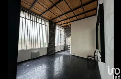 Commercial walls in PARIS (75010)