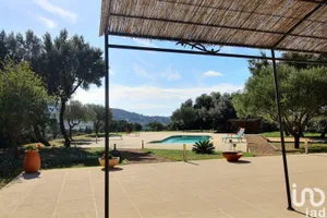 Maison à LE BEAUSSET (83330)