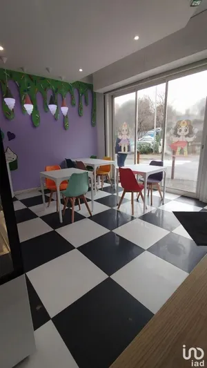 Sandwich shop at GRASSE (06130)