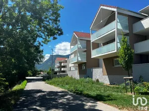Appartement à CLAIX (38640)