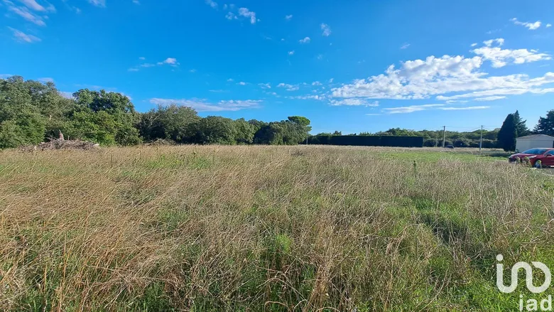 Terrain 850 m² · à La Baume-de-Transit · 850 m² · 250 000 €