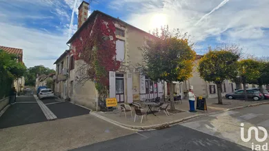 Commercial walls in BOURESSE (86410)