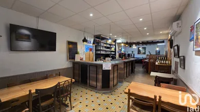 Commercial walls in BOURESSE (86410)
