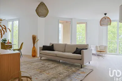 Apartment at NANTES (44000)