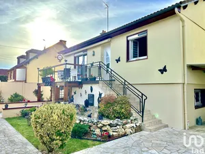 House at VILLENEUVE-LA-GUYARD (89340)