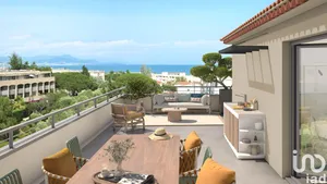 Apartment in ANTIBES (06600)
