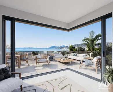 Apartment in ANTIBES (06600)