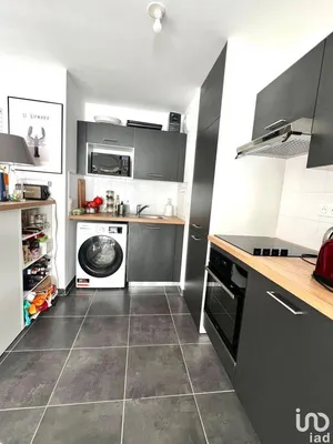 Appartement à MELUN (77000)