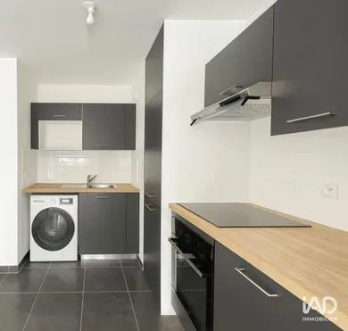 Appartement à MELUN (77000)