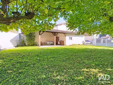 Maison à VILLANDRAUT (33730)